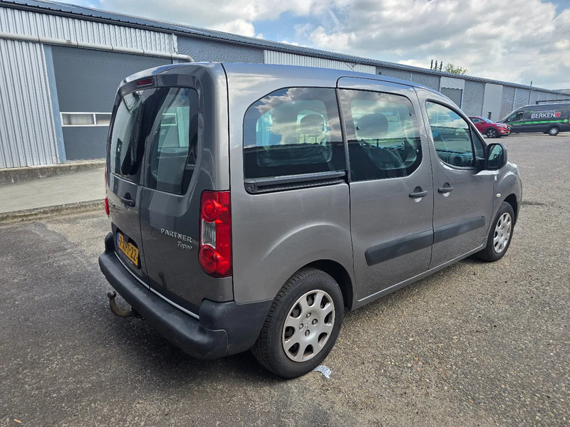 Peugeot Partner 1.6 benzine - Αυτοκίνητο: φωτογραφία 4 Peugeot Partner 1.6 benzine - Αυτοκίνητο: φωτογραφία 4
