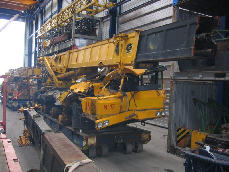 Grove AT 880 for parts - Τηλεσκοπικός γερανός: φωτογραφία 1 Grove AT 880 for parts - Τηλεσκοπικός γερανός: φωτογραφία 1