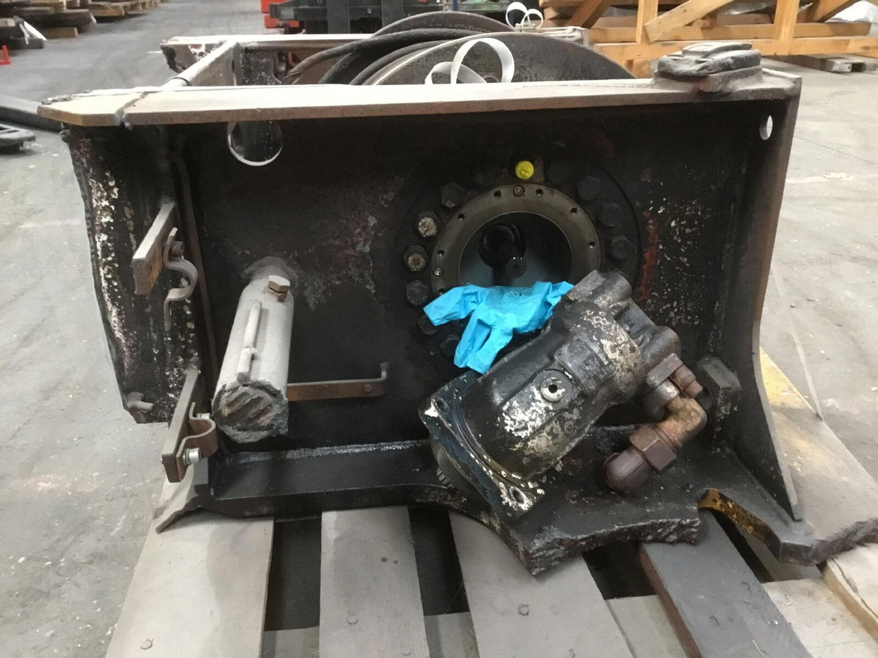 Grove GMK 2035 winch - Βίντσι για Τηλεσκοπικός γερανός: φωτογραφία 5 Grove GMK 2035 winch - Βίντσι για Τηλεσκοπικός γερανός: φωτογραφία 5