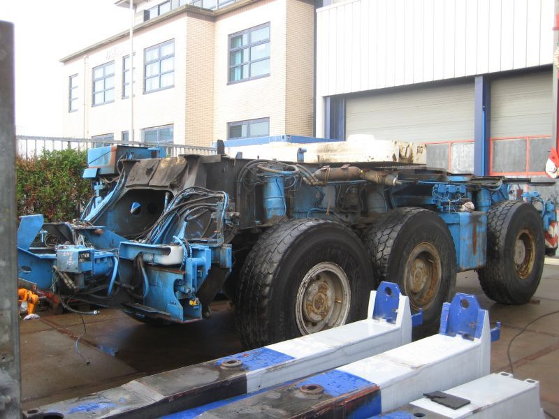 Grove GMK 3050 for parts - Τηλεσκοπικός γερανός: φωτογραφία 1 Grove GMK 3050 for parts - Τηλεσκοπικός γερανός: φωτογραφία 1