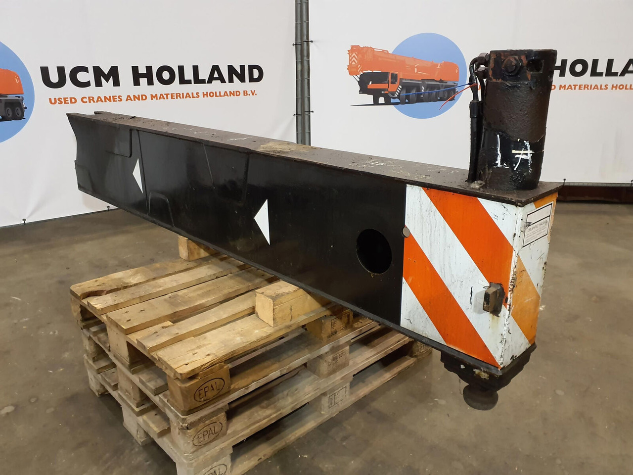 Grove GMK 3055 sliding beam complete rear - Ανάρτηση για Τηλεσκοπικός γερανός: φωτογραφία 1 Grove GMK 3055 sliding beam complete rear - Ανάρτηση για Τηλεσκοπικός γερανός: φωτογραφία 1