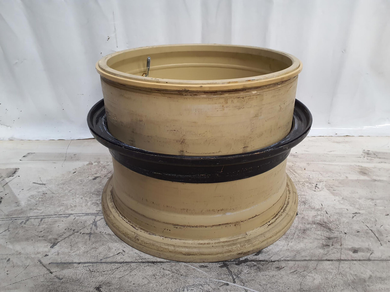 Grove Rim 525/80R25 12 20.5 3p - Ζάντα για Γερανός: φωτογραφία 3 Grove Rim 525/80R25 12 20.5 3p - Ζάντα για Γερανός: φωτογραφία 3