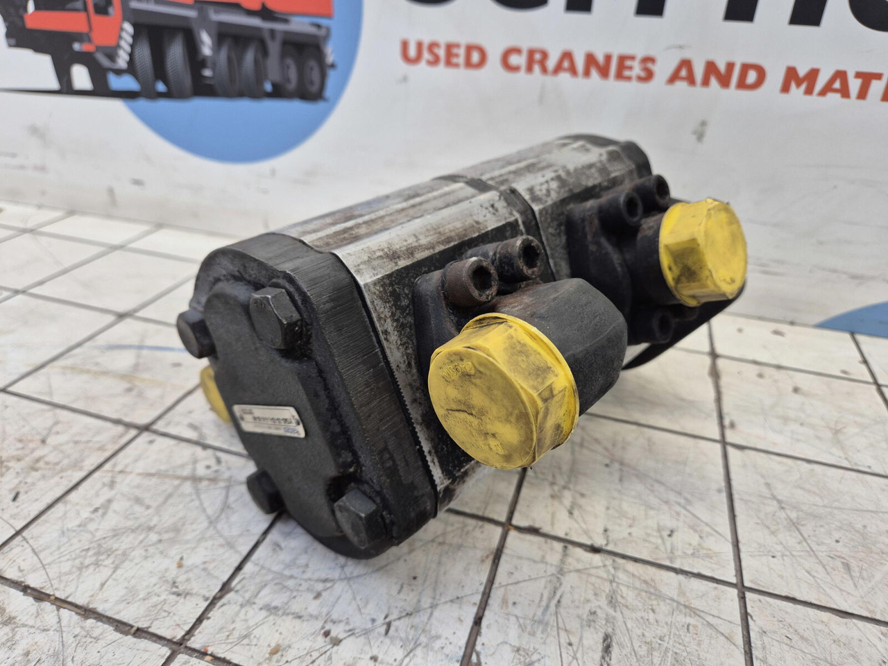 Haldex Barnes dual gear pump - Υδραυλική αντλία για Τηλεσκοπικός γερανός: φωτογραφία 3 Haldex Barnes dual gear pump - Υδραυλική αντλία για Τηλεσκοπικός γερανός: φωτογραφία 3