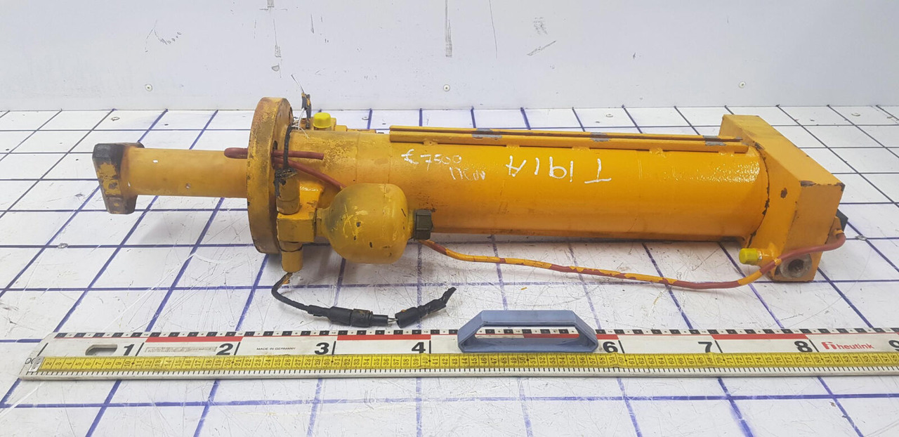 Liebherr LTM 1050-1 ballast extension ram - Υδραυλικός κύλινδρος για Τηλεσκοπικός γερανός: φωτογραφία 1 Liebherr LTM 1050-1 ballast extension ram - Υδραυλικός κύλινδρος για Τηλεσκοπικός γερανός: φωτογραφία 1
