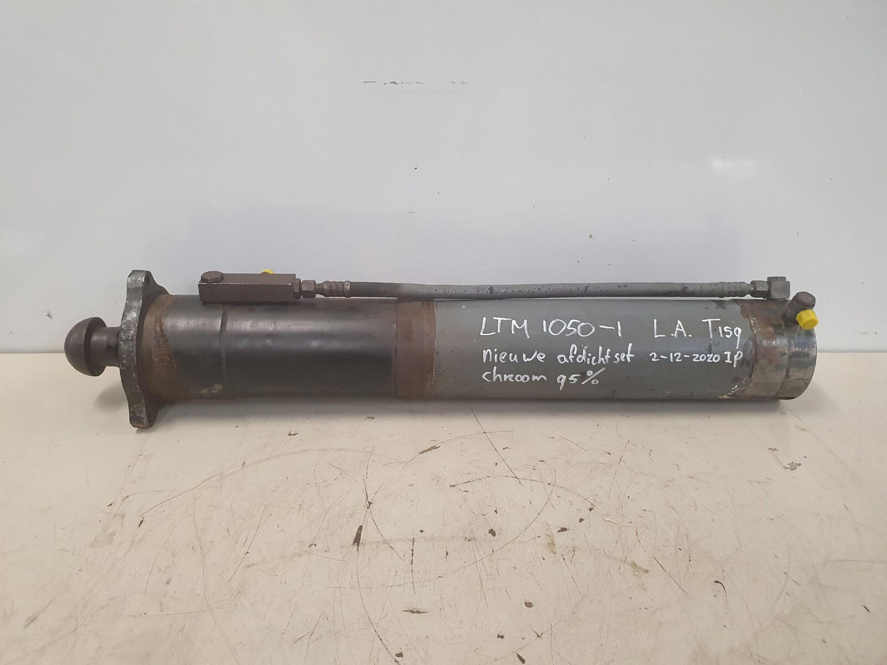 Liebherr LTM 1050-1 outrigger support cylinder rear - Υδραυλικός κύλινδρος για Γερανός: φωτογραφία 2 Liebherr LTM 1050-1 outrigger support cylinder rear - Υδραυλικός κύλινδρος για Γερανός: φωτογραφία 2