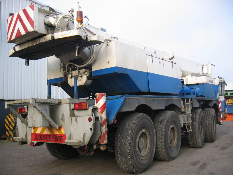 Liebherr LTM 1060`for parts - Τηλεσκοπικός γερανός: φωτογραφία 2 Liebherr LTM 1060`for parts - Τηλεσκοπικός γερανός: φωτογραφία 2