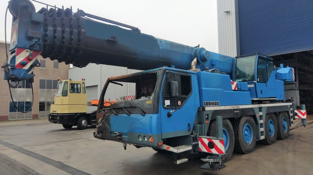 Liebherr LTM 1070-4.1 - Τηλεσκοπικός γερανός: φωτογραφία 1 Liebherr LTM 1070-4.1 - Τηλεσκοπικός γερανός: φωτογραφία 1