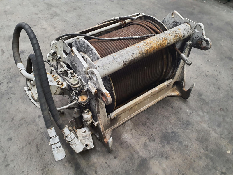 Liebherr LTM 1080-1 2nd winch - Γερανός παπαγάλος: φωτογραφία 2 Liebherr LTM 1080-1 2nd winch - Γερανός παπαγάλος: φωτογραφία 2
