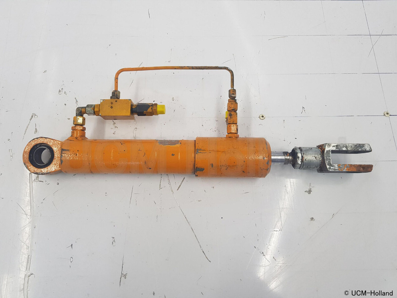 Liebherr LTM 1080-1 cabin tilt cylinder - Υδραυλικός κύλινδρος για Τηλεσκοπικός γερανός: φωτογραφία 1 Liebherr LTM 1080-1 cabin tilt cylinder - Υδραυλικός κύλινδρος για Τηλεσκοπικός γερανός: φωτογραφία 1
