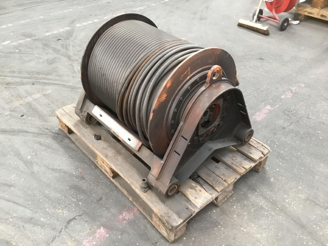 Liebherr LTM 1080-1 winch - Βίντσι για Τηλεσκοπικός γερανός: φωτογραφία 1 Liebherr LTM 1080-1 winch - Βίντσι για Τηλεσκοπικός γερανός: φωτογραφία 1