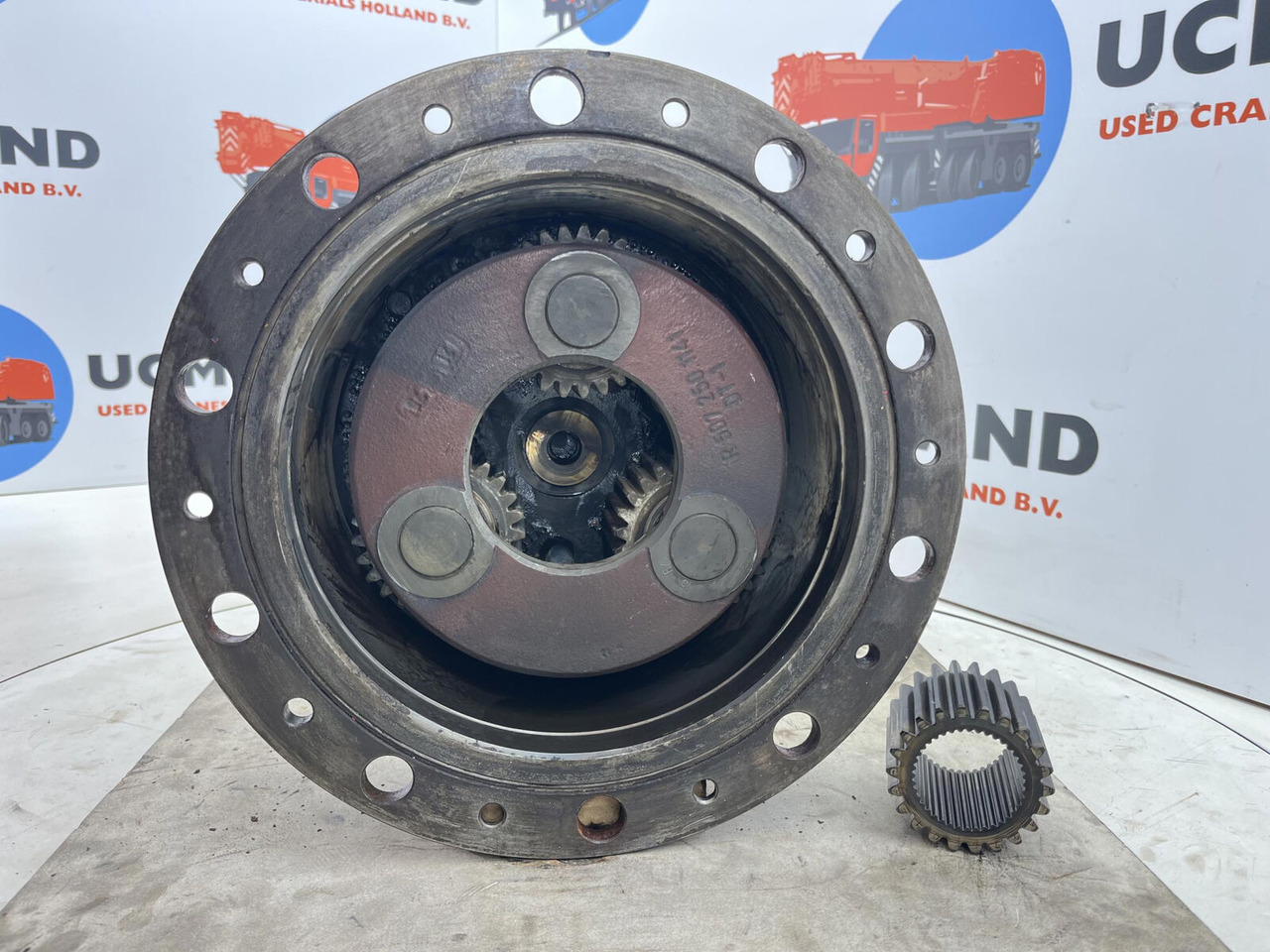 Terex AC 155 planetary gear 22-25-74-40-3pl-H135-46 - Μοτέρ πορείας για Τηλεσκοπικός γερανός: φωτογραφία 4 Terex AC 155 planetary gear 22-25-74-40-3pl-H135-46 - Μοτέρ πορείας για Τηλεσκοπικός γερανός: φωτογραφία 4