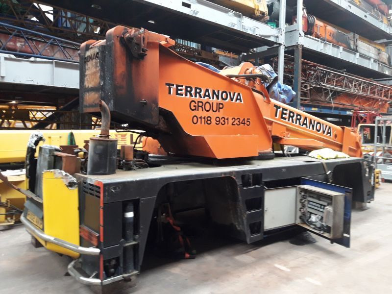 Terex AC 75 for parts - Γερανός παντός εδάφους: φωτογραφία 1 Terex AC 75 for parts - Γερανός παντός εδάφους: φωτογραφία 1