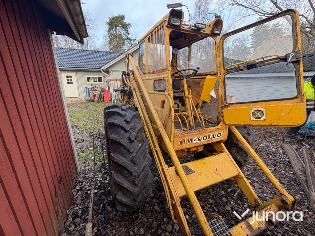 Baklastare - Volvo BM LM 218 - Ελαστιχοφόρος φορτωτής: φωτογραφία 4 Baklastare - Volvo BM LM 218 - Ελαστιχοφόρος φορτωτής: φωτογραφία 4