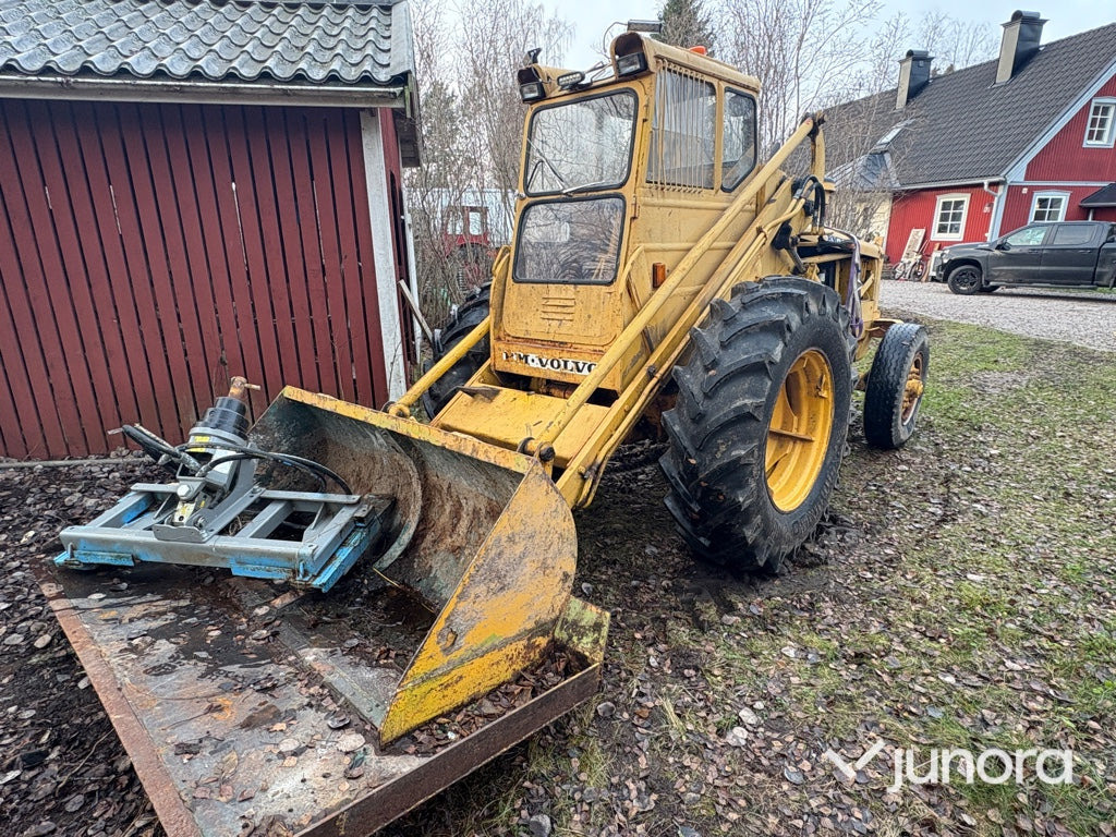 Baklastare - Volvo BM LM 218 - Ελαστιχοφόρος φορτωτής: φωτογραφία 1 Baklastare - Volvo BM LM 218 - Ελαστιχοφόρος φορτωτής: φωτογραφία 1