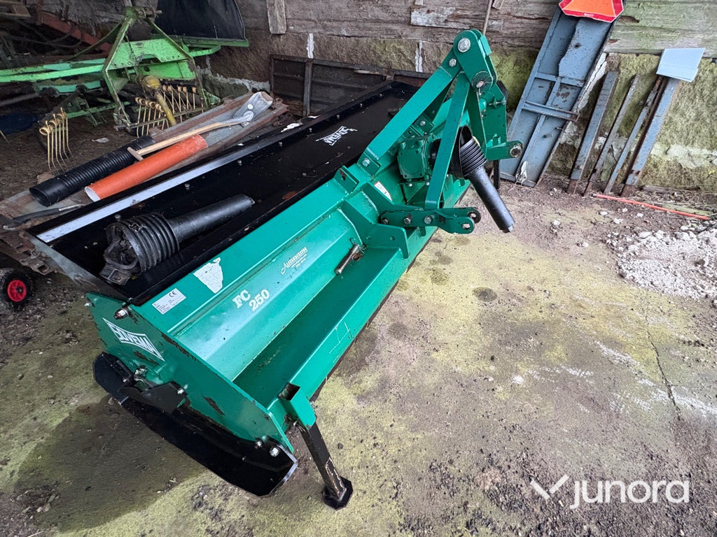 Betesputs - Sovema FC 250 - Καταστροφέας με σφυριά: φωτογραφία 4 Betesputs - Sovema FC 250 - Καταστροφέας με σφυριά: φωτογραφία 4