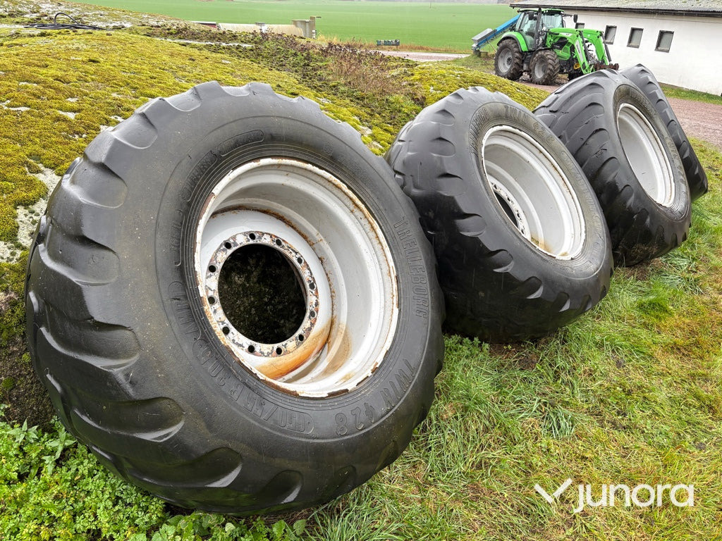 Däck - Trelleborg Twin 428 med fälg - Ελαστικό: φωτογραφία 2 Däck - Trelleborg Twin 428 med fälg - Ελαστικό: φωτογραφία 2