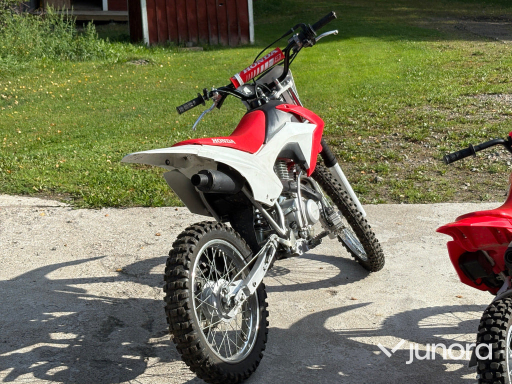 Dirtbike - Honda, CRF, 150cc - Μοτοσικλέτα: φωτογραφία 5 Dirtbike - Honda, CRF, 150cc - Μοτοσικλέτα: φωτογραφία 5