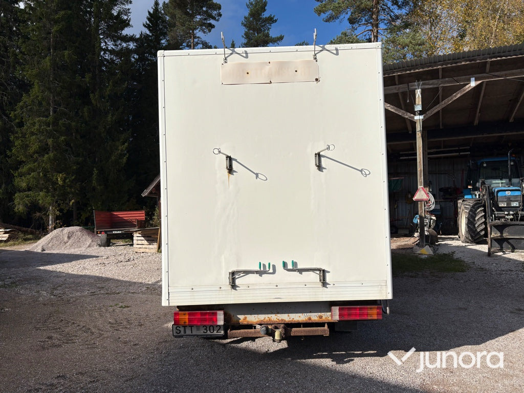 Hästtransport Mercedes-Benz 316 CDI - Αυτοκινούμενο με σοφίτα: φωτογραφία 4 Hästtransport Mercedes-Benz 316 CDI - Αυτοκινούμενο με σοφίτα: φωτογραφία 4
