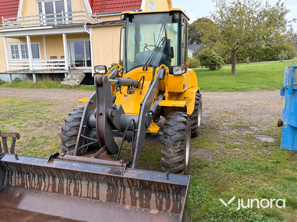 Hjullastare Volvo L30 - Ελαστιχοφόρος φορτωτής: φωτογραφία 1 Hjullastare Volvo L30 - Ελαστιχοφόρος φορτωτής: φωτογραφία 1