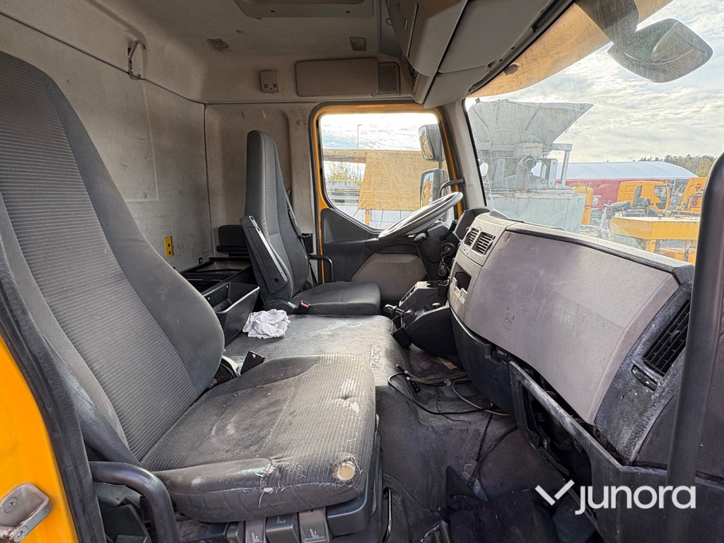 Φορτηγό μουσαμάς Lastbil Volvo FL-280 4*2: φωτογραφία 13
