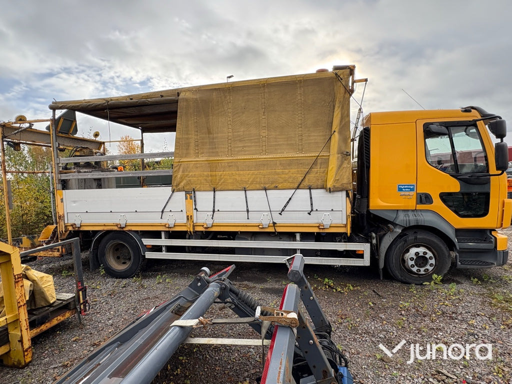 Lastbil Volvo FLL 240-280 HP 42R - Φορτηγό μουσαμάς, Κοινοτικο όχημα/ Ειδικό όχημα: φωτογραφία 4 Lastbil Volvo FLL 240-280 HP 42R - Φορτηγό μουσαμάς, Κοινοτικο όχημα/ Ειδικό όχημα: φωτογραφία 4