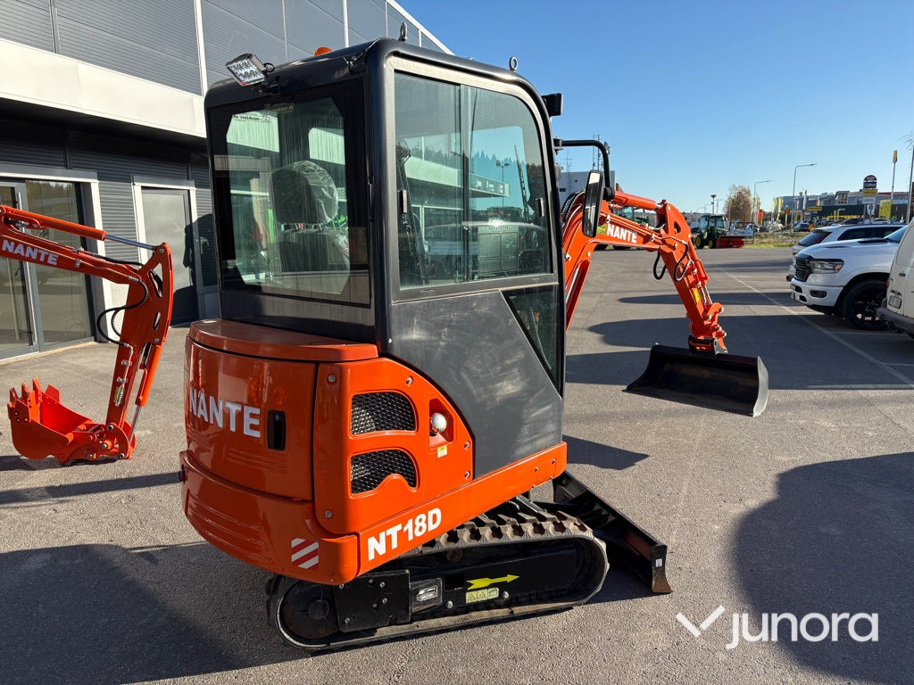 Minigrävare - Nante NT-18D, 1.8 ton, med hytt - Μίνι εκσκαφέας: φωτογραφία 5 Minigrävare - Nante NT-18D, 1.8 ton, med hytt - Μίνι εκσκαφέας: φωτογραφία 5