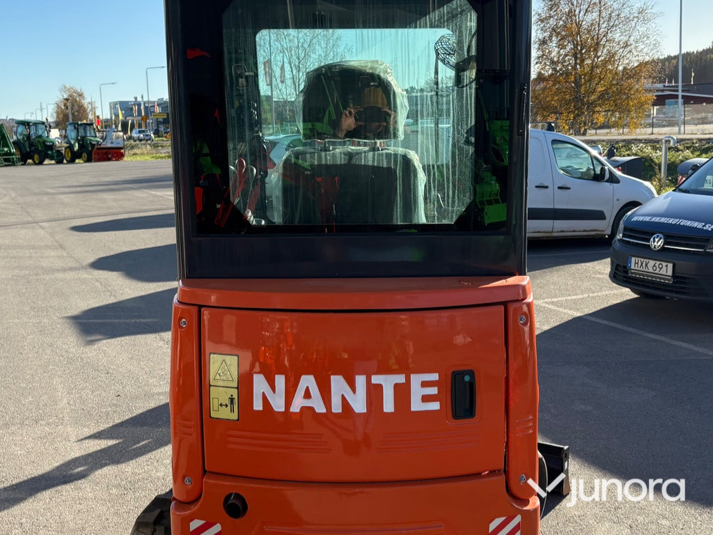Minigrävare - Nante NT-18D, 1.8 ton, med hytt - Μίνι εκσκαφέας: φωτογραφία 4 Minigrävare - Nante NT-18D, 1.8 ton, med hytt - Μίνι εκσκαφέας: φωτογραφία 4