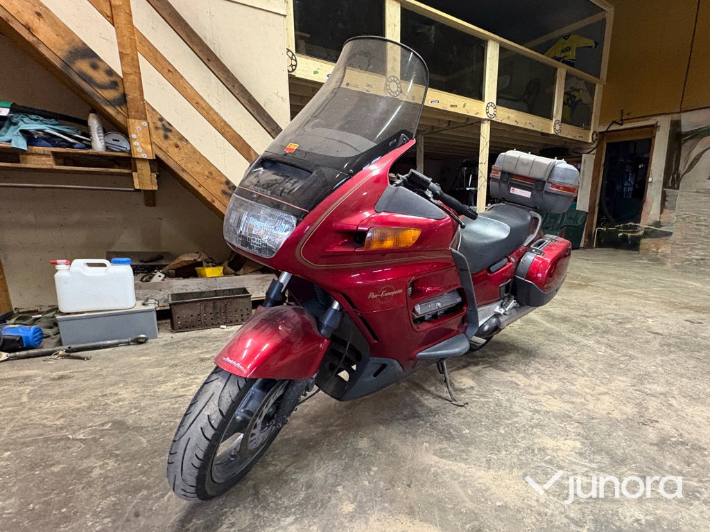 Motorcykel - Honda, ST1100 PAN EUROPEA - Μοτοσικλέτα: φωτογραφία 1 Motorcykel - Honda, ST1100 PAN EUROPEA - Μοτοσικλέτα: φωτογραφία 1