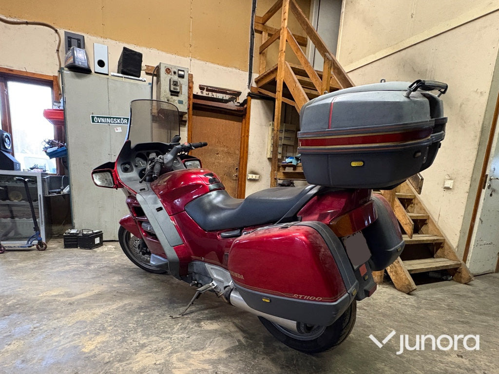 Motorcykel - Honda, ST1100 PAN EUROPEA - Μοτοσικλέτα: φωτογραφία 3 Motorcykel - Honda, ST1100 PAN EUROPEA - Μοτοσικλέτα: φωτογραφία 3