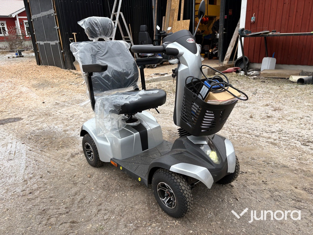 Promenadskoter - C.T.M HS-520 - Μοτοσικλέτα: φωτογραφία 3 Promenadskoter - C.T.M HS-520 - Μοτοσικλέτα: φωτογραφία 3