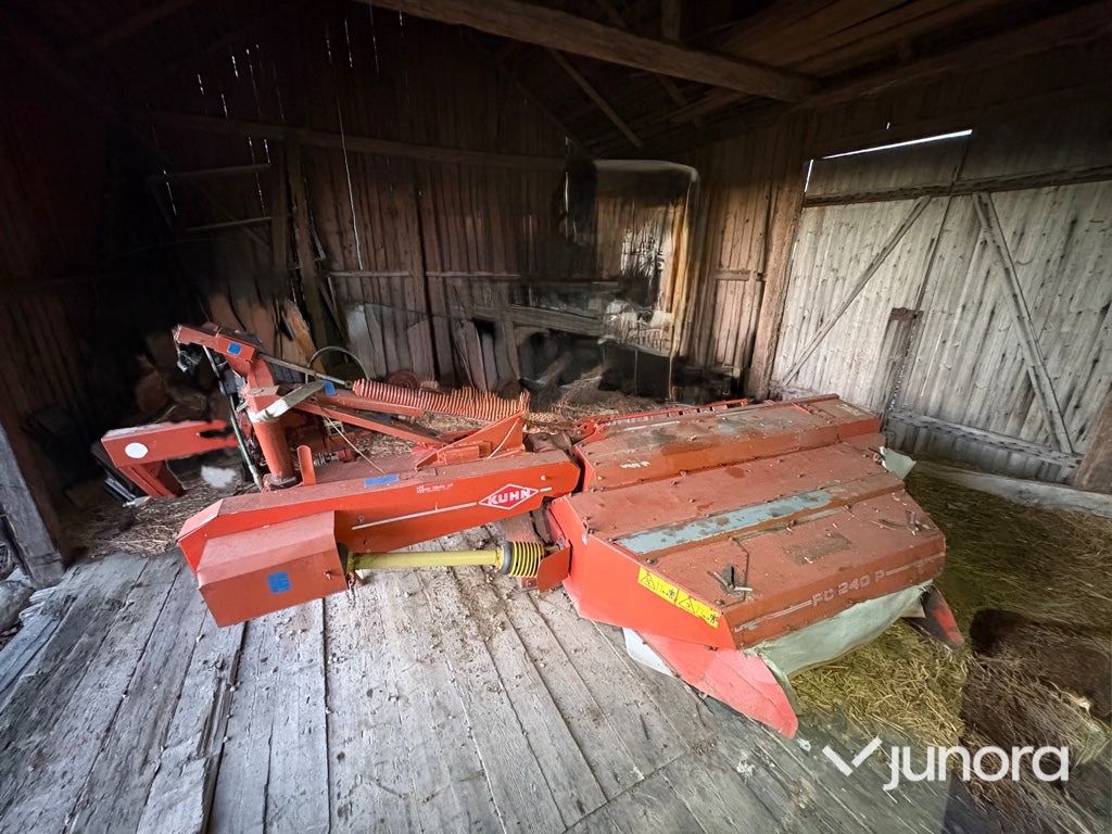 Slotterkross - Kuhn FC 240 P - Χορτοκοπτικό: φωτογραφία 1 Slotterkross - Kuhn FC 240 P - Χορτοκοπτικό: φωτογραφία 1