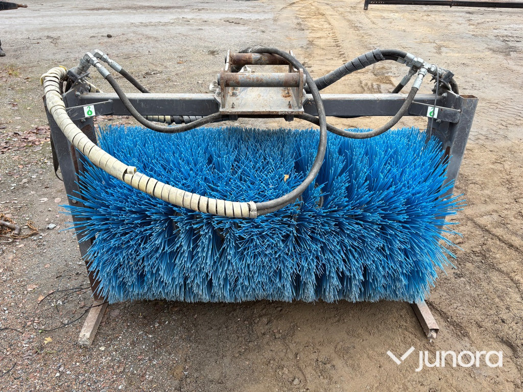 Sopvals - Holms Compact, 1,5 m - Σκούπα: φωτογραφία 5 Sopvals - Holms Compact, 1,5 m - Σκούπα: φωτογραφία 5