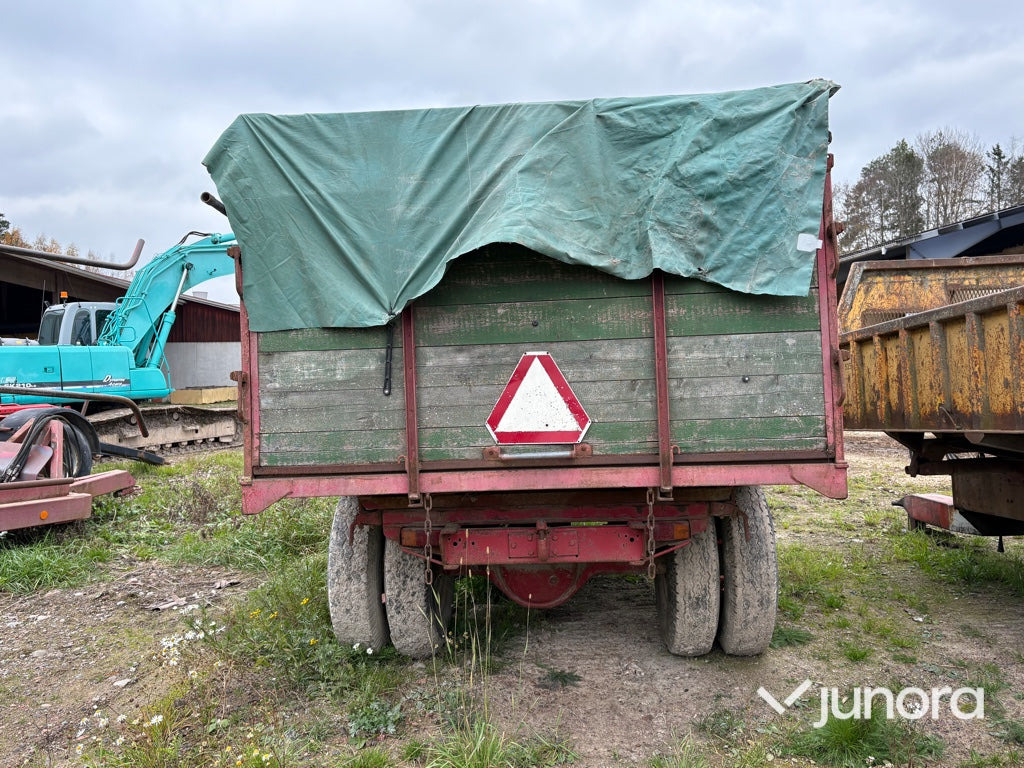 Tippvagn - Ανατρεπόμενη ρυμούλκα για τρακτέρ: φωτογραφία 4 Tippvagn - Ανατρεπόμενη ρυμούλκα για τρακτέρ: φωτογραφία 4