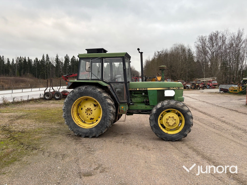 Τρακτέρ Traktor - John Deere 3140 MFWD: φωτογραφία 8