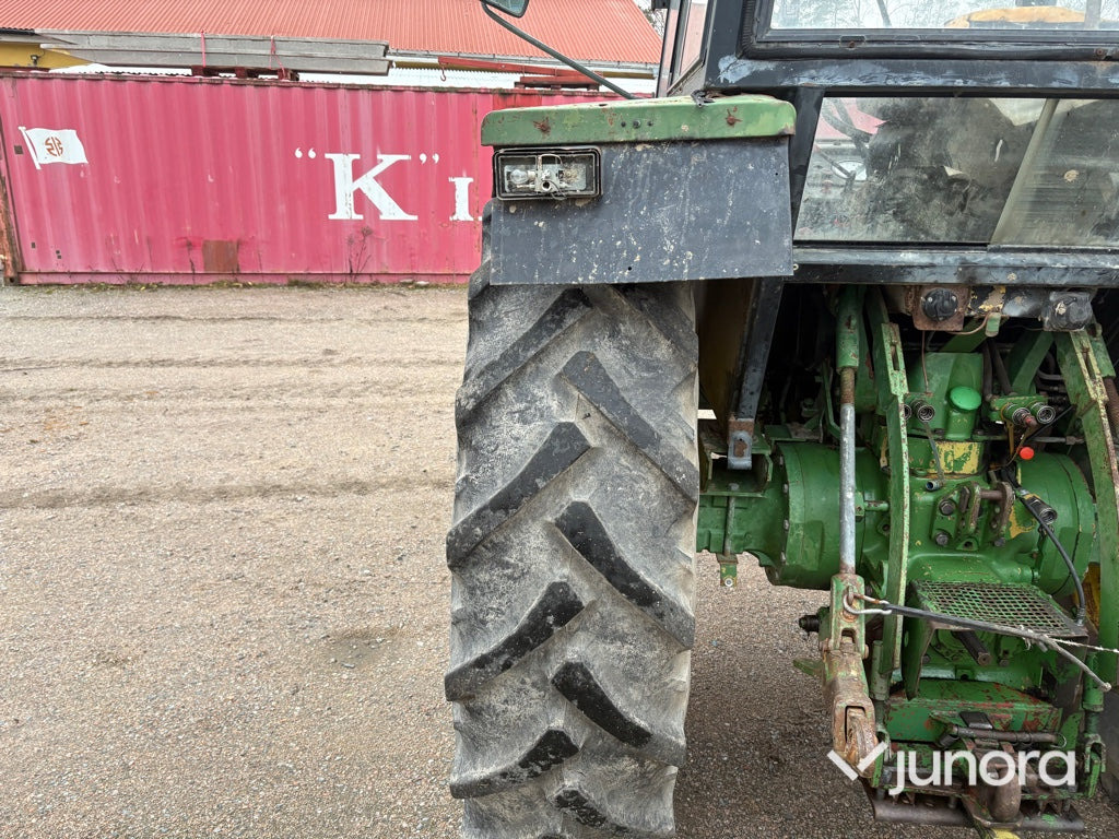 Τρακτέρ Traktor - John Deere 3140 MFWD: φωτογραφία 26