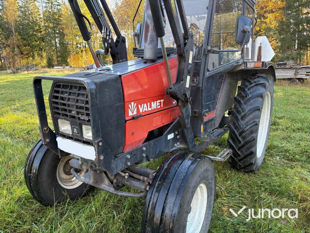 Traktor - Valmet 305 - Τρακτέρ: φωτογραφία 5 Traktor - Valmet 305 - Τρακτέρ: φωτογραφία 5