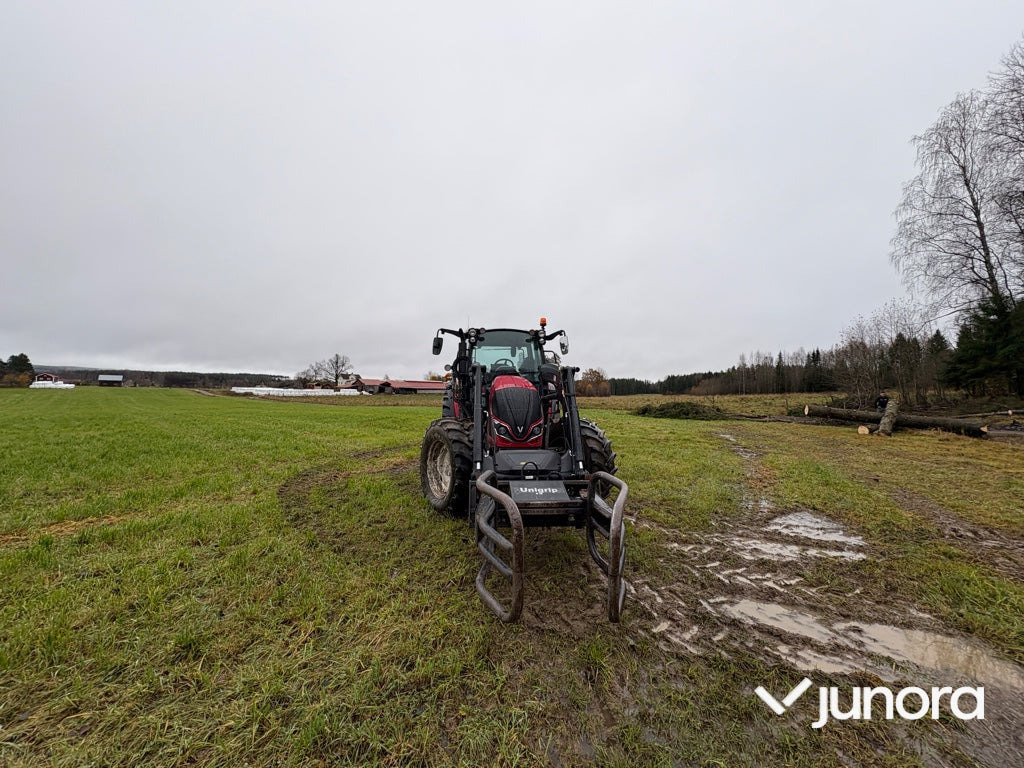 Traktor - Valtra A115 - Τρακτέρ: φωτογραφία 4 Traktor - Valtra A115 - Τρακτέρ: φωτογραφία 4