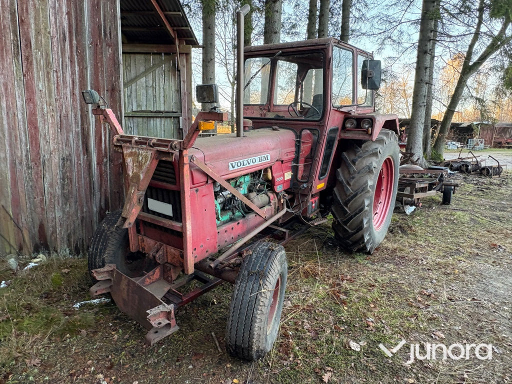 Traktor - Volvo BM, 800 - Τρακτέρ: φωτογραφία 1 Traktor - Volvo BM, 800 - Τρακτέρ: φωτογραφία 1