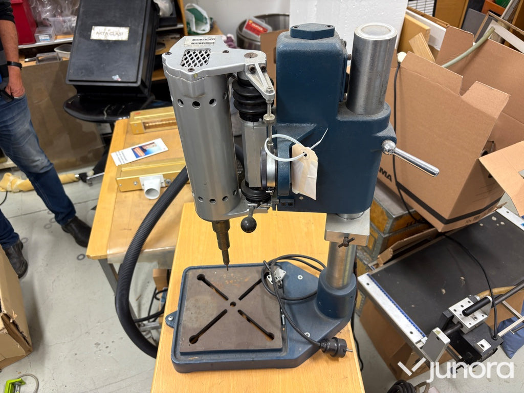 Ultraljudsborr - KERRY Ultrasonics, KDS150 - Κολωνάτο δράπανο: φωτογραφία 2 Ultraljudsborr - KERRY Ultrasonics, KDS150 - Κολωνάτο δράπανο: φωτογραφία 2