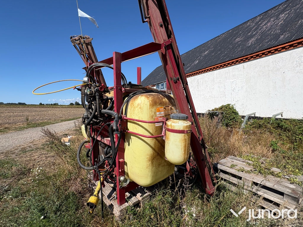 Växtspruta - Hardi, 1000L, 12M - Αναρτώμενο ψεκαστικό: φωτογραφία 2 Växtspruta - Hardi, 1000L, 12M - Αναρτώμενο ψεκαστικό: φωτογραφία 2
