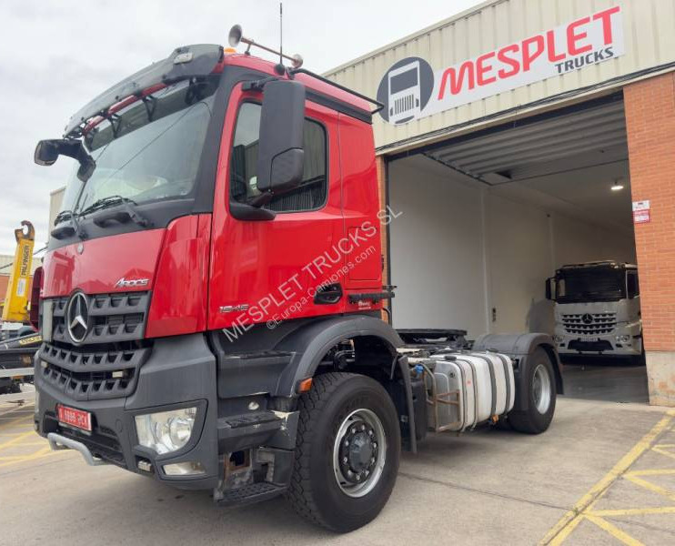 Mercedes Arocs 1845 - Τράκτορας: φωτογραφία 1 Mercedes Arocs 1845 - Τράκτορας: φωτογραφία 1