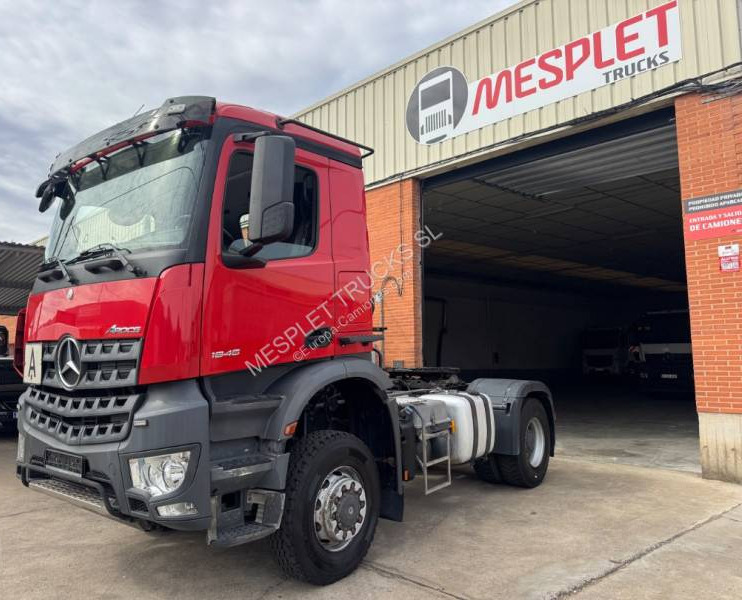 Mercedes Arocs 1846 - Τράκτορας: φωτογραφία 1 Mercedes Arocs 1846 - Τράκτορας: φωτογραφία 1