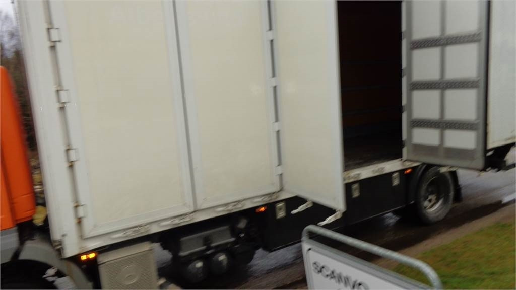 8,6 mtr alu kasse med sideåbning til lift - Ανοιχτό αμάξωμα: φωτογραφία 1 8,6 mtr alu kasse med sideåbning til lift - Ανοιχτό αμάξωμα: φωτογραφία 1