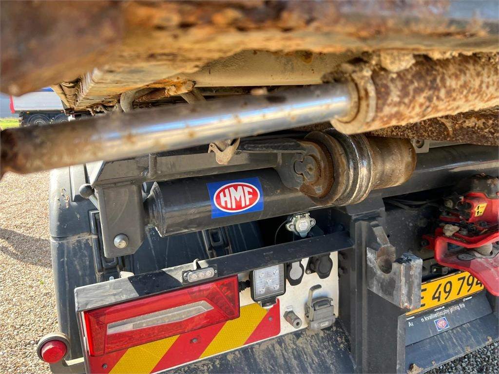 HMF 6650 mm - 2 delt - aut bagsmæk - Κλειστά aμάξωμα: φωτογραφία 4 HMF 6650 mm - 2 delt - aut bagsmæk - Κλειστά aμάξωμα: φωτογραφία 4