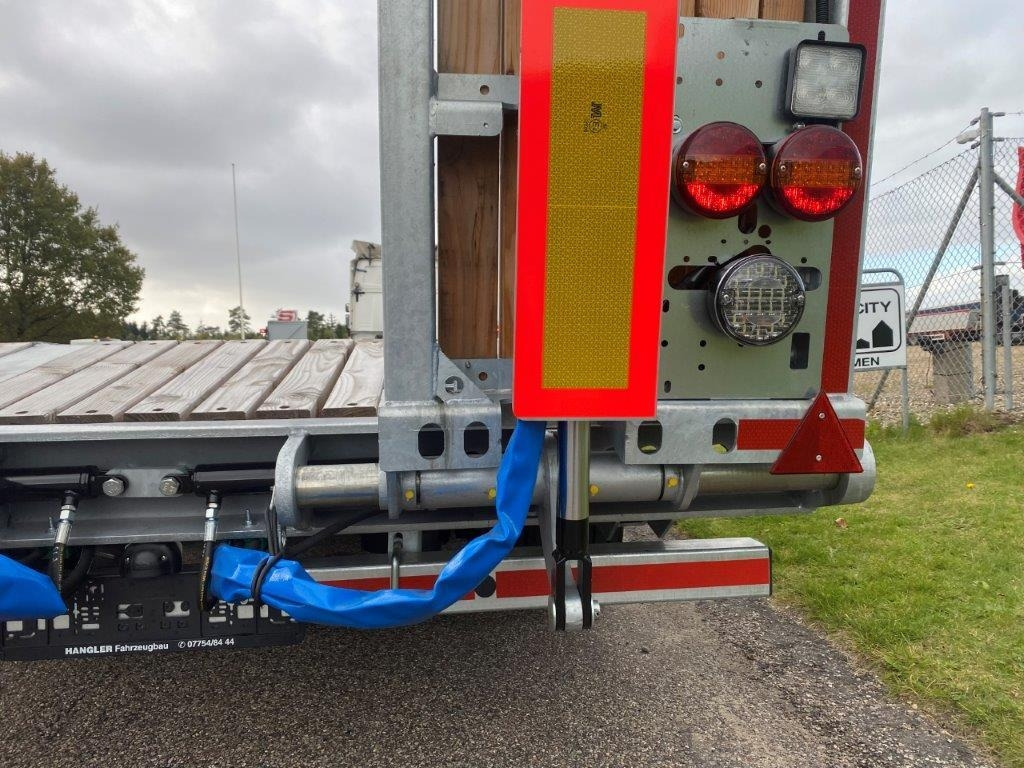 Hangler DTS-H 300 3 akslet hænger med ramper - Ρυμούλκα με χαμηλό δάπεδο: φωτογραφία 5 Hangler DTS-H 300 3 akslet hænger med ramper - Ρυμούλκα με χαμηλό δάπεδο: φωτογραφία 5