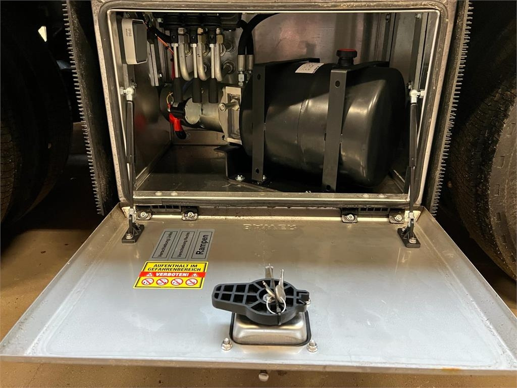 Επικαθήμενο με χαμηλό δάπεδο Hangler SDS-H 510-T 3-aks maskintrailer - dobbelt ramper: φωτογραφία 20 Επικαθήμενο με χαμηλό δάπεδο Hangler SDS-H 510-T 3-aks maskintrailer - dobbelt ramper: φωτογραφία 20