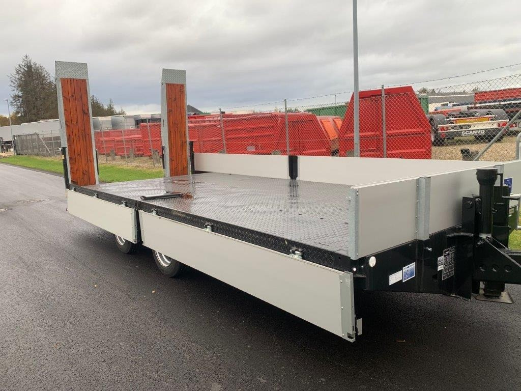 Hangler TPS-H 140 2 akslet kærre med ramper - Ρυμούλκα με χαμηλό δάπεδο: φωτογραφία 3 Hangler TPS-H 140 2 akslet kærre med ramper - Ρυμούλκα με χαμηλό δάπεδο: φωτογραφία 3