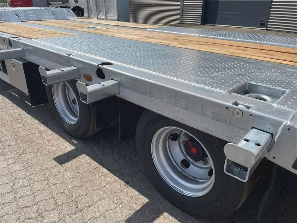 Hangler VTS-H 400 4 akslet - 2 delt ramper - Ρυμούλκα με χαμηλό δάπεδο: φωτογραφία 3 Hangler VTS-H 400 4 akslet - 2 delt ramper - Ρυμούλκα με χαμηλό δάπεδο: φωτογραφία 3