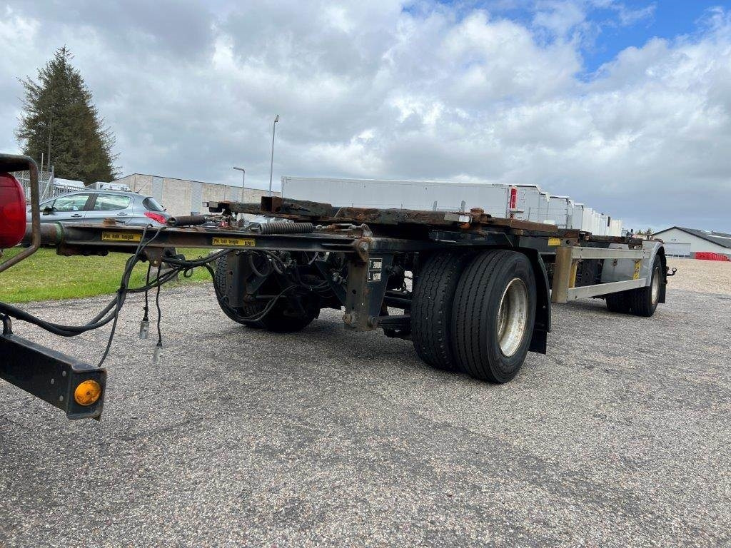 Kel-Berg 20 ton 7150 - 7450 mm containerlåse - Ρυμούλκα μεταφοράς εμπορευματοκιβωτίων/ Κινητό αμάξωμα: φωτογραφία 4 Kel-Berg 20 ton 7150 - 7450 mm containerlåse - Ρυμούλκα μεταφοράς εμπορευματοκιβωτίων/ Κινητό αμάξωμα: φωτογραφία 4