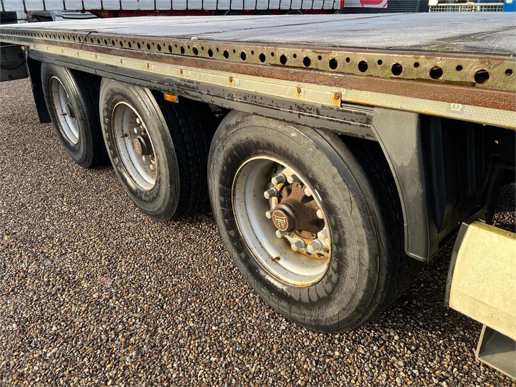 Krone 13,6 mtr - Επικαθήμενο πλατφόρμα/ Καρότσα: φωτογραφία 3 Krone 13,6 mtr - Επικαθήμενο πλατφόρμα/ Καρότσα: φωτογραφία 3